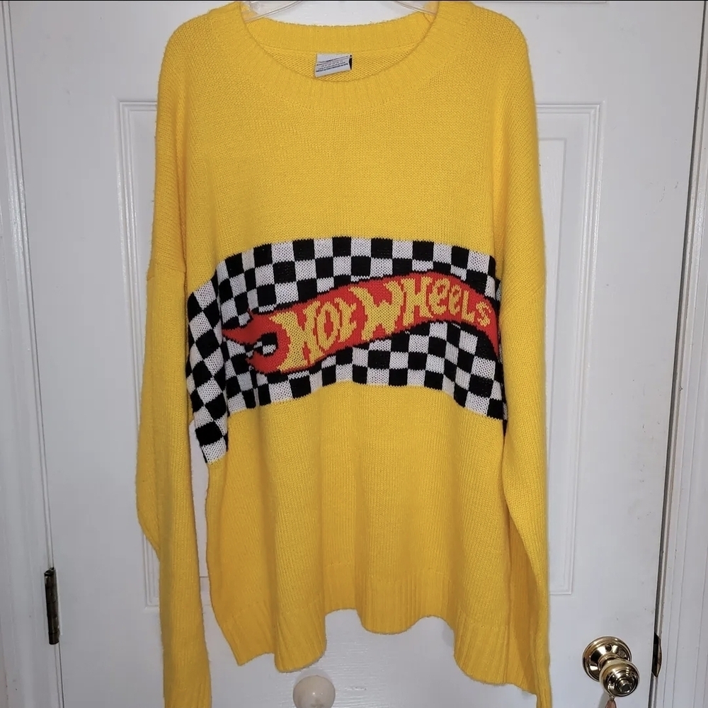 Womens 3X Hot Wheels Sweater Yellow Checkered Long Sleeve Cozy Holiday Christmas